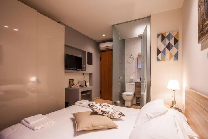 Facadoro Apartments Athens Exterior photo