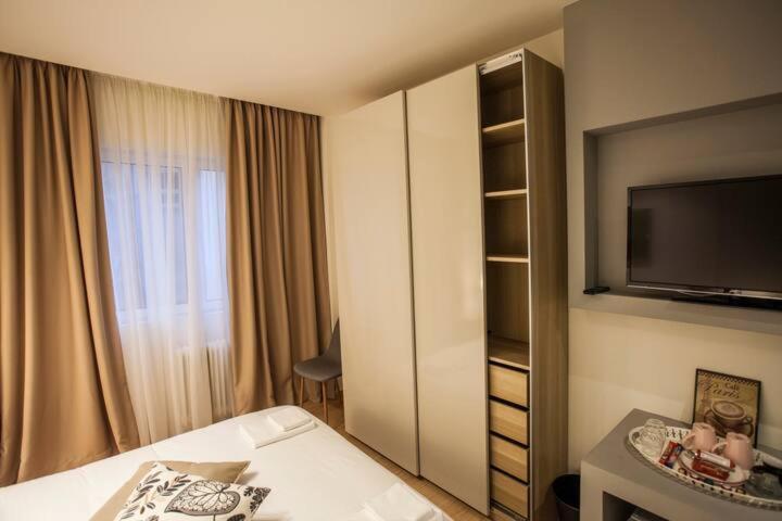 Facadoro Apartments Athens Exterior photo