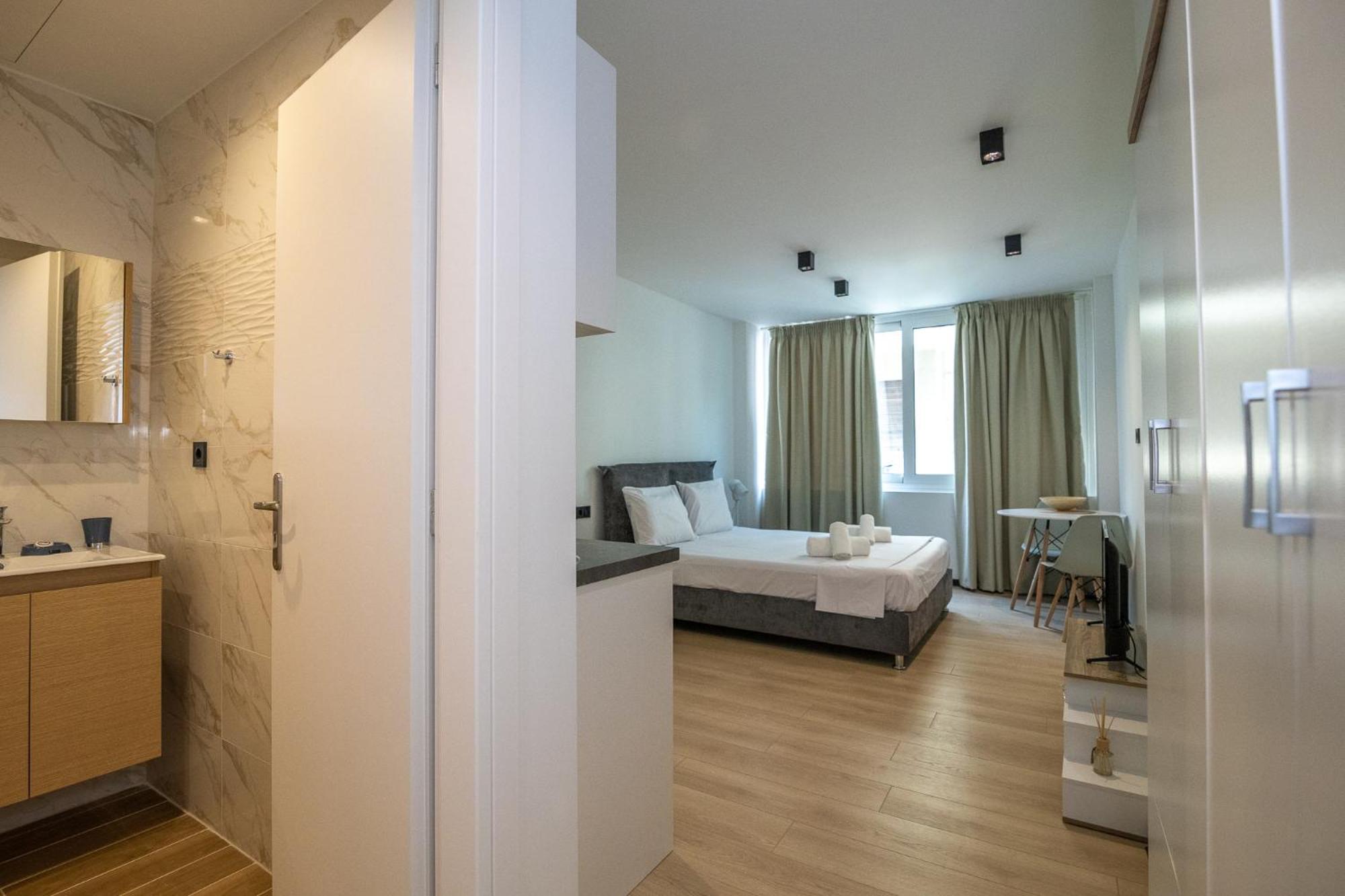 Facadoro Apartments Athens Exterior photo